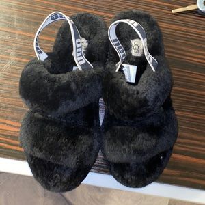 Women’s black UGG  double strap Slide Sandal - Size 8